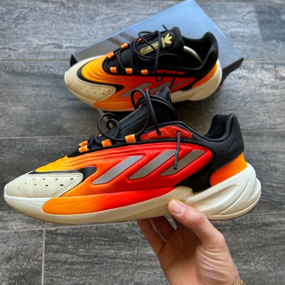 Adidas Ozelia 3 Stripes Yeezy Kanye West Sneakers - Picture 6 of 11